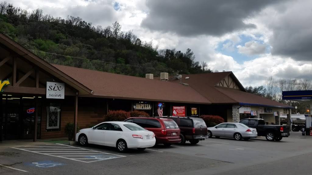 Subway | meal takeaway | 35335 CA-41 Suite 5, Coarsegold, CA 93614, USA | 5596582500 OR +1 559-658-2500