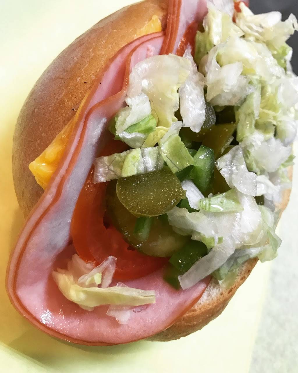 Sams Philly Steak | restaurant | 18966 Ventura Blvd, Tarzana, CA 91356, USA | 8187769494 OR +1 818-776-9494