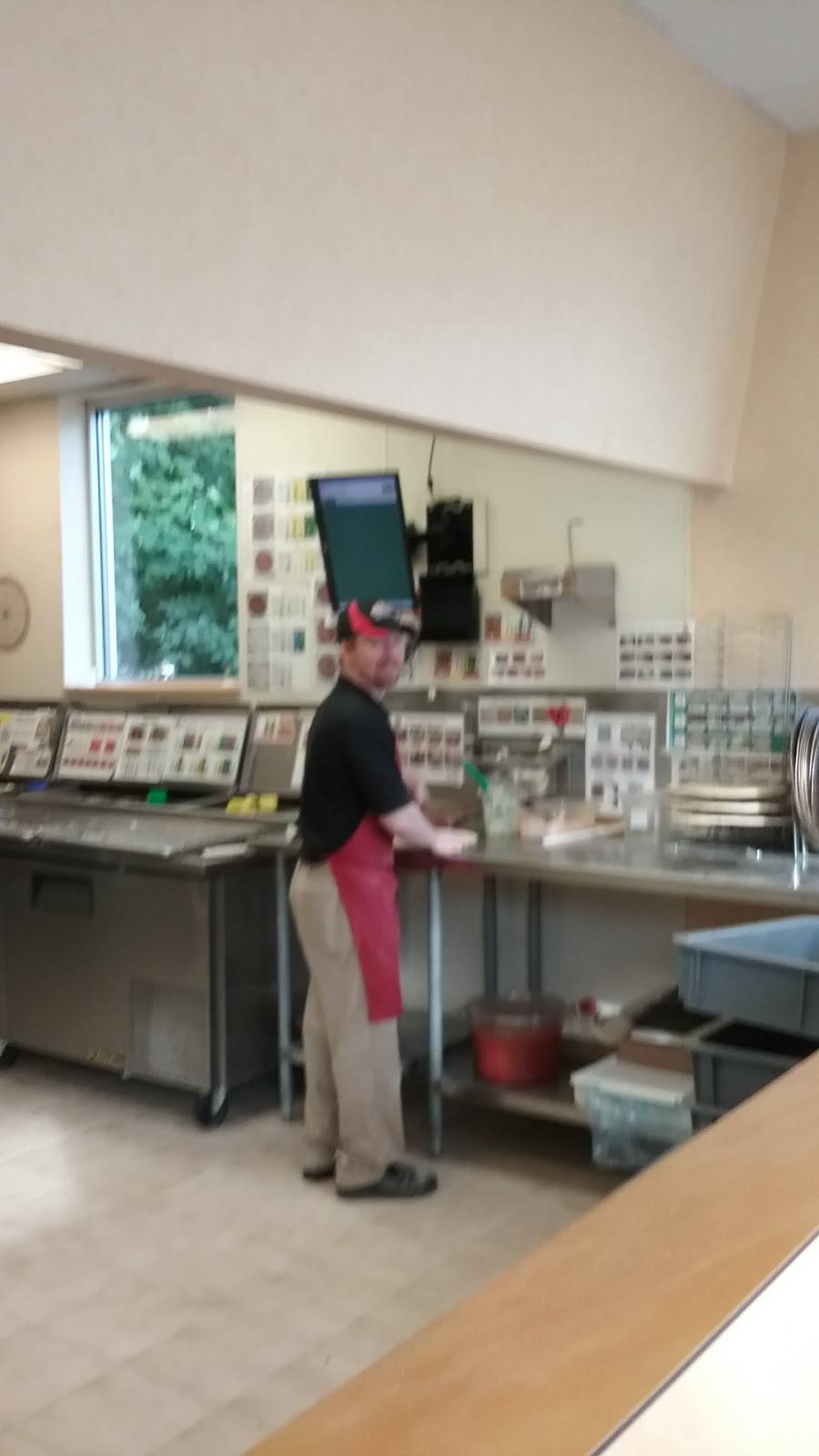 Papa Johns Pizza | restaurant | 11700 Frankstown Rd, Pittsburgh, PA 15235, USA | 4122427272 OR +1 412-242-7272