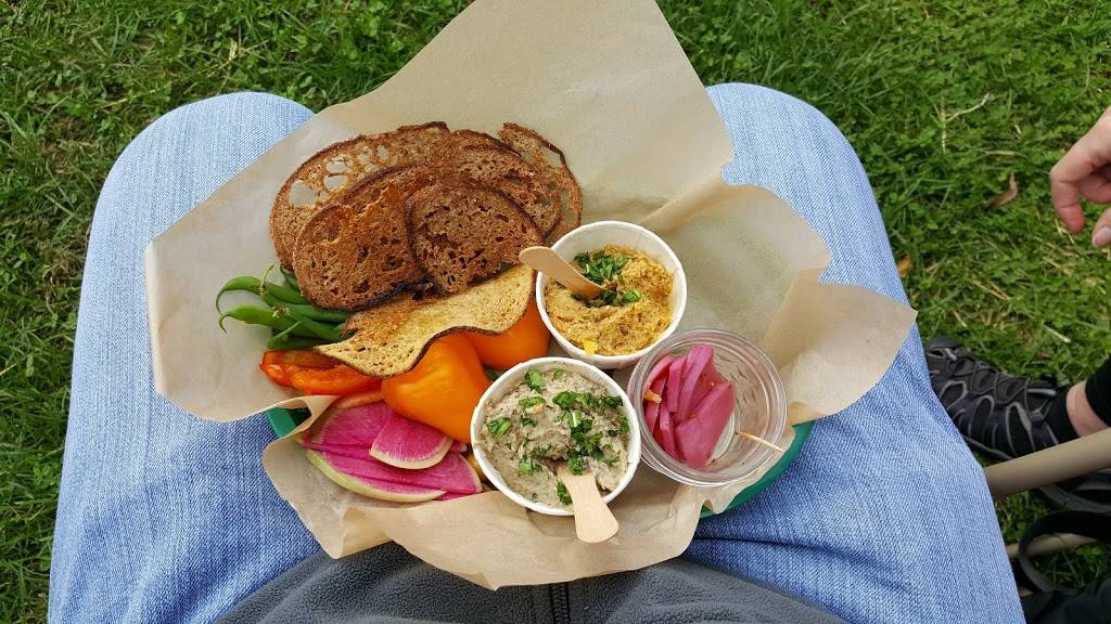 Cress Spring Bakery | bakery | 4035 Ryan Rd, Blue Mounds, WI 53517, USA | 6087673875 OR +1 608-767-3875