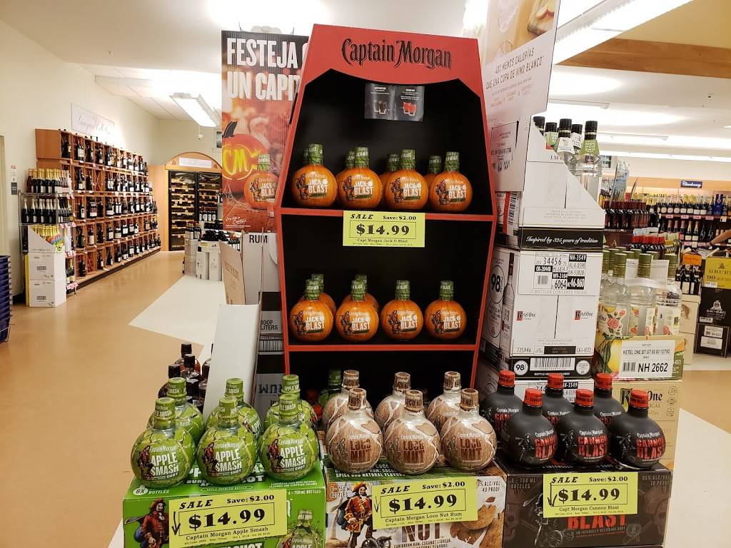 The Common Man Roadside North at the Hooksett Welcome Center | restaurant | 530 W River Rd, Hooksett, NH 03106, USA | 6032105305 OR +1 603-210-5305