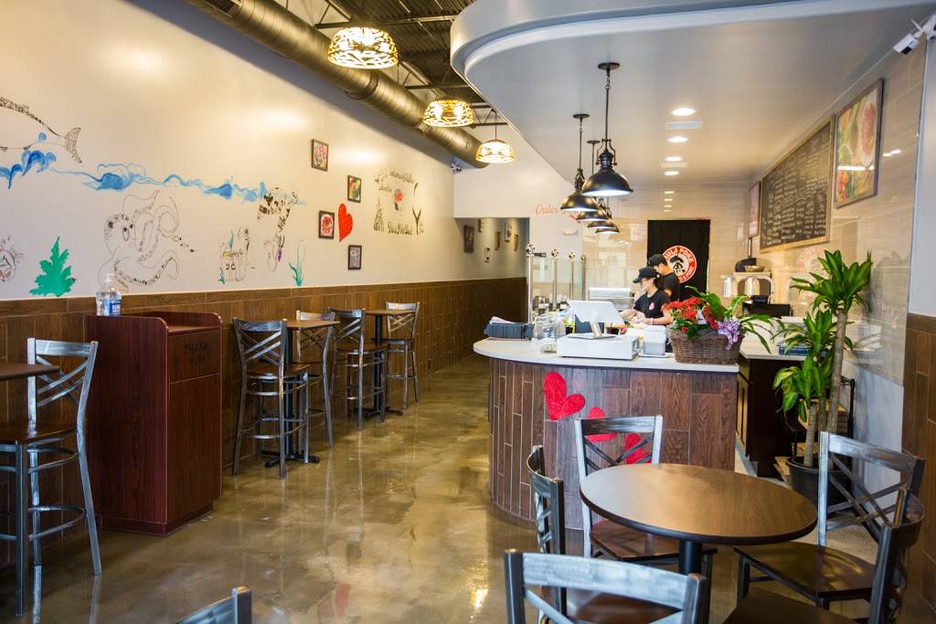 Hula Poke - San Pedro | restaurant | 7315 San Pedro Ave, San Antonio, TX 78216, USA | 2109736988 OR +1 210-973-6988