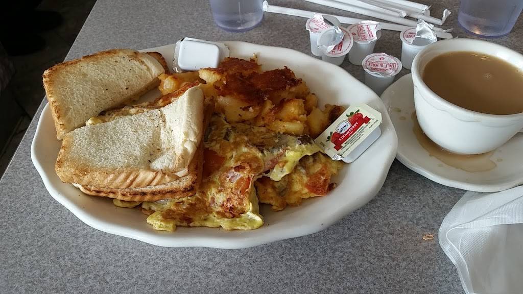 Duchess Diner | restaurant | 1000 Stratford Ave, Stratford, CT 06615, USA | 2033757366 OR +1 203-375-7366