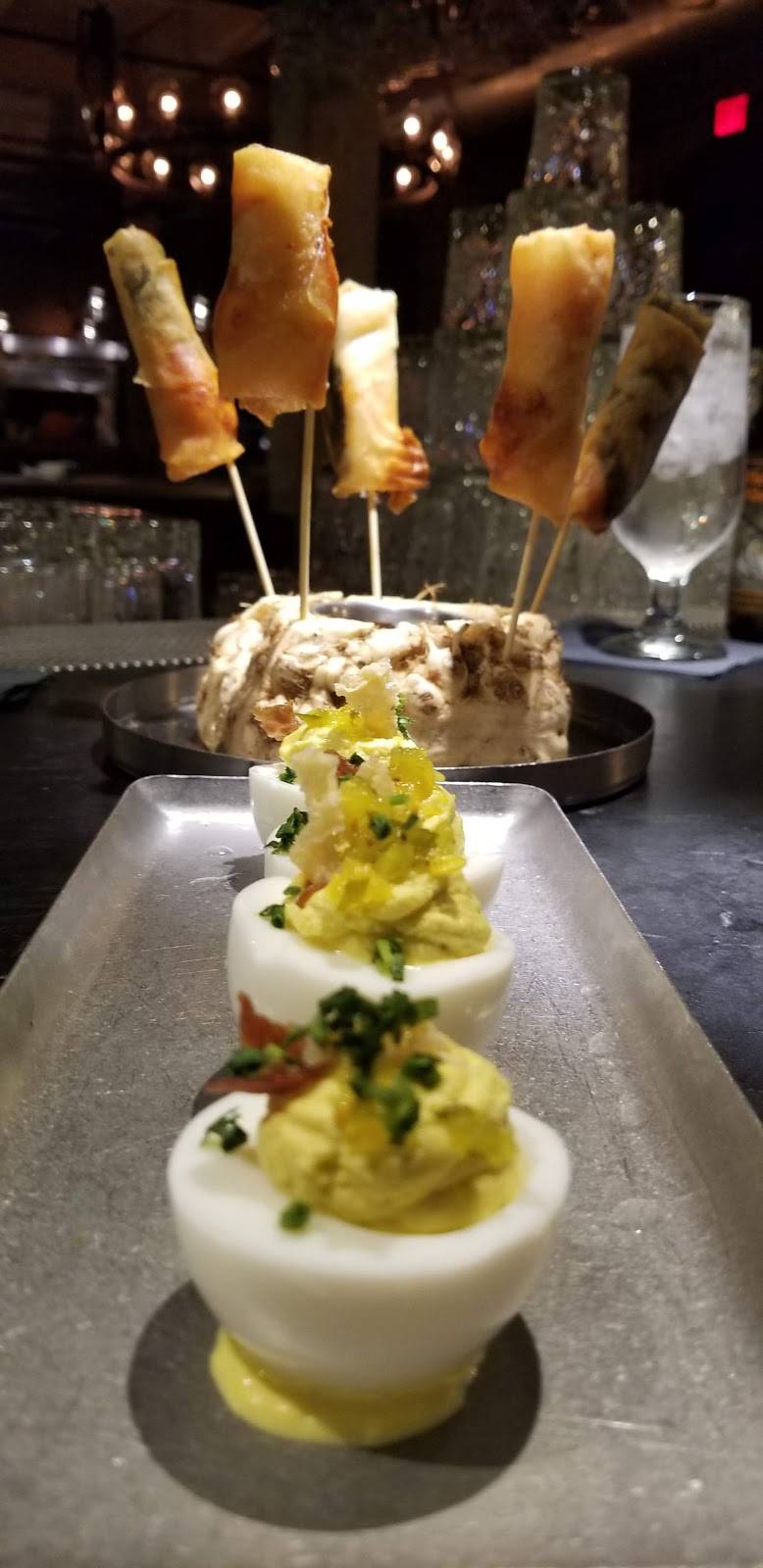 Steelbach | restaurant | 1902 N Ola Ave, Tampa, FL 33602, USA | 8136935478 OR +1 813-693-5478