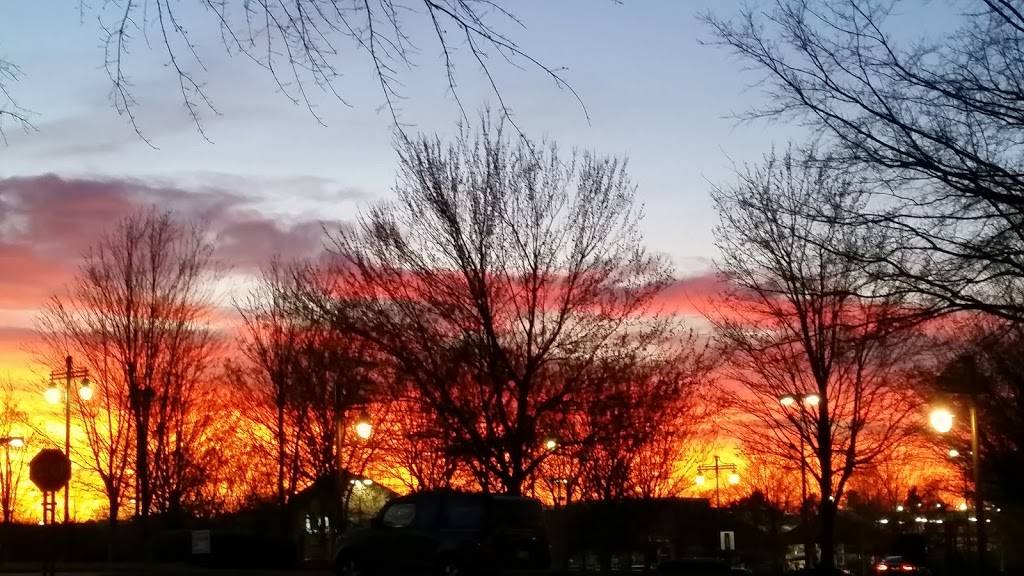 Starbucks | cafe | 2233 Matthews Township Pkwy A, Matthews, NC 28105, USA | 7048411398 OR +1 704-841-1398