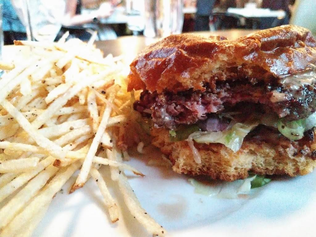 Henrys | restaurant | 2600 Durant Ave, Berkeley, CA 94704, USA | 5108094132 OR +1 510-809-4132