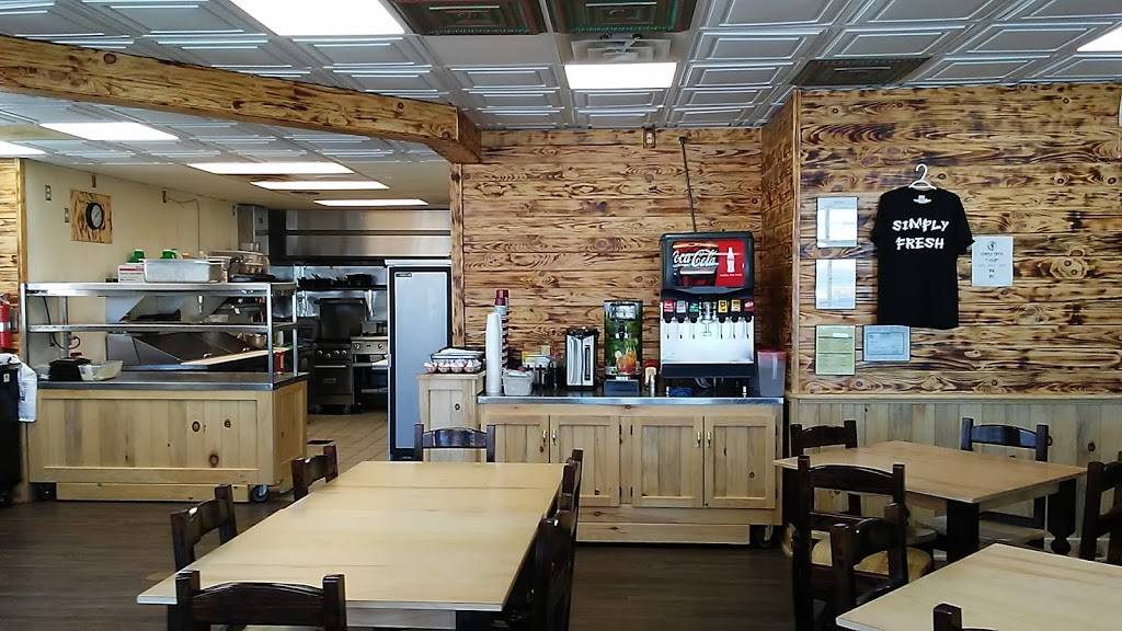 Simply Fresh | restaurant | 591 E Central Ave, Jamestown, TN 38556, USA | 9318793737 OR +1 931-879-3737