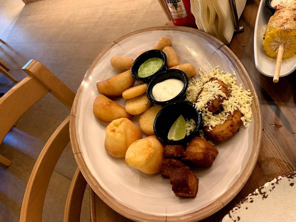 Francisca Restaurant | restaurant | 10802 NW 58th St, Doral, FL 33178, USA | 7865421393 OR +1 786-542-1393