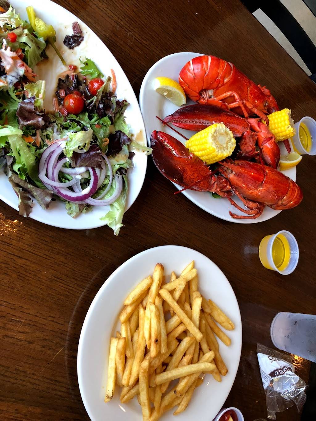 Fishermens Dock | restaurant | 674 US-1, York, ME 03909, USA | 2073518100 OR +1 207-351-8100