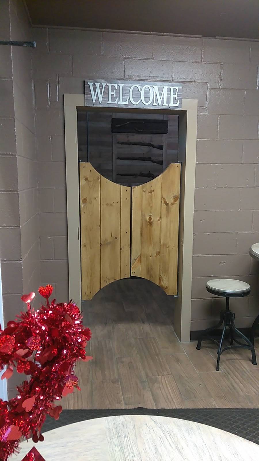 Cafes Carryout | meal takeaway | 1108 W Main St, Crisfield, MD 21817, USA | 4109681400 OR +1 410-968-1400