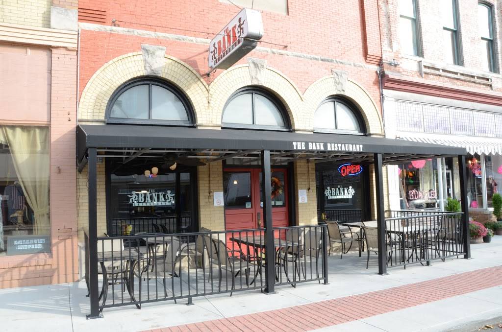 The Bank Restaurant | restaurant | 110 E State St, Pendleton, IN 46064, USA | 7657781446 OR +1 765-778-1446