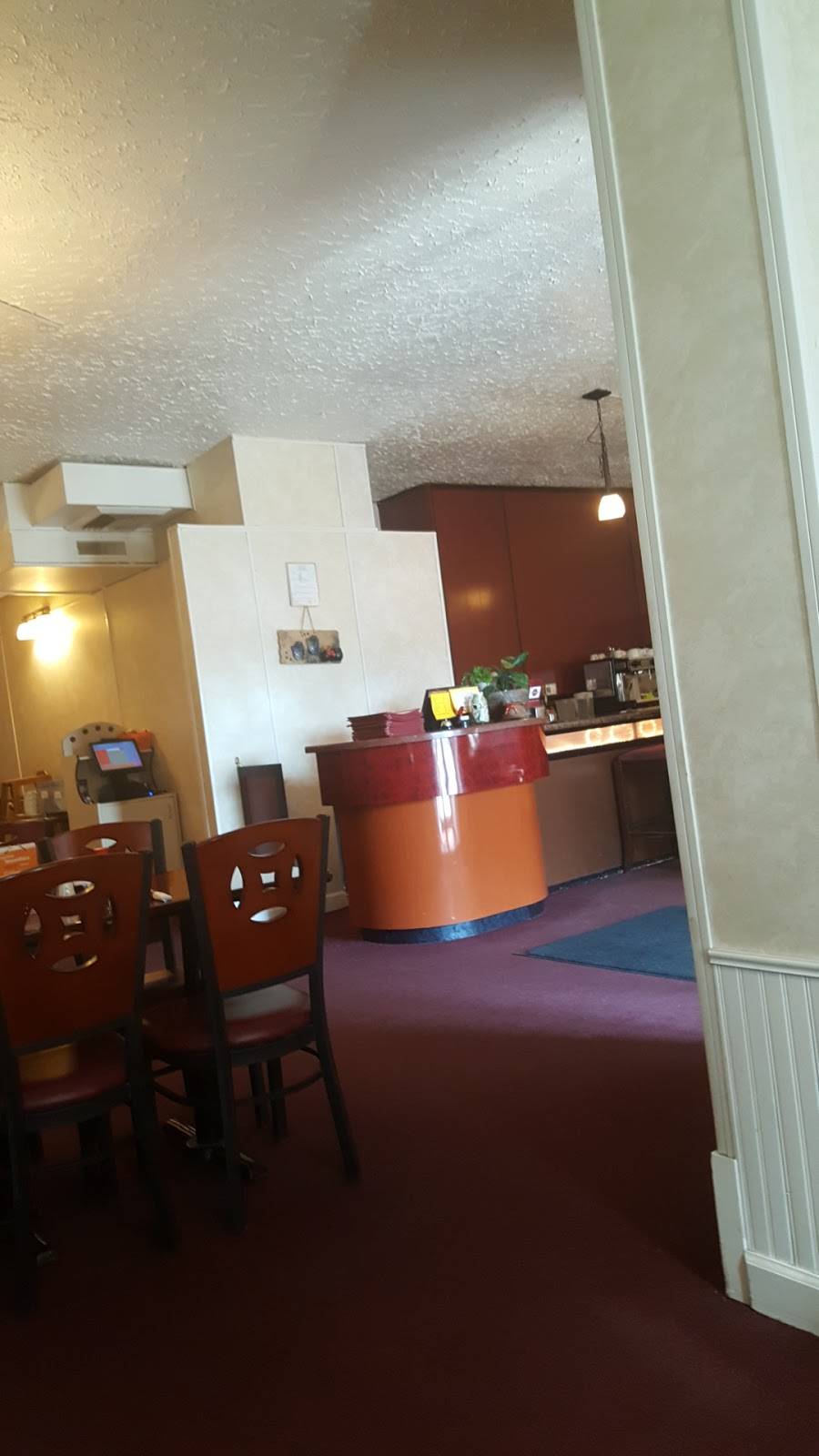 Mandarin | restaurant | 407 S Main St, Rice Lake, WI 54868, USA | 7157367500 OR +1 715-736-7500