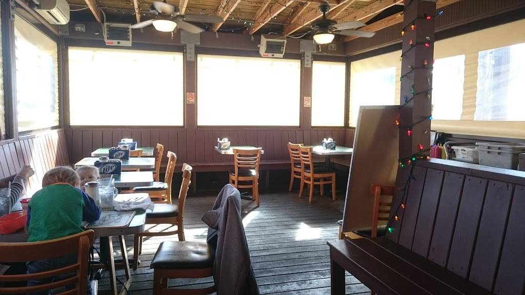 Dots Back Inn | restaurant | 4030 MacArthur Ave, Richmond, VA 23227, USA | 8042663167 OR +1 804-266-3167