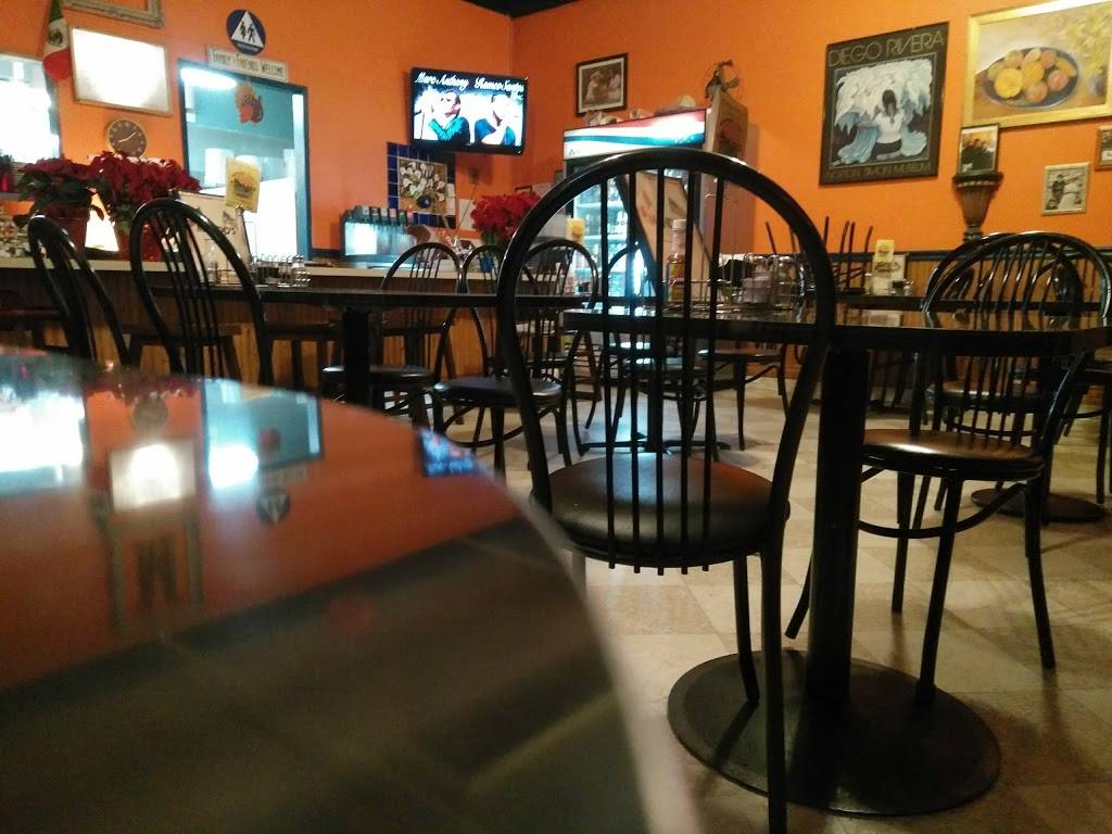 Mandos Restaurant | restaurant | 162 Fountain Ave, Pacific Grove, CA 93950, USA | 8316569235 OR +1 831-656-9235