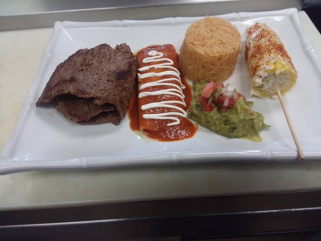Casa Margaritas | restaurant | 200 Gooding Ave, Bristol, RI 02809, USA | 4013968933 OR +1 401-396-8933