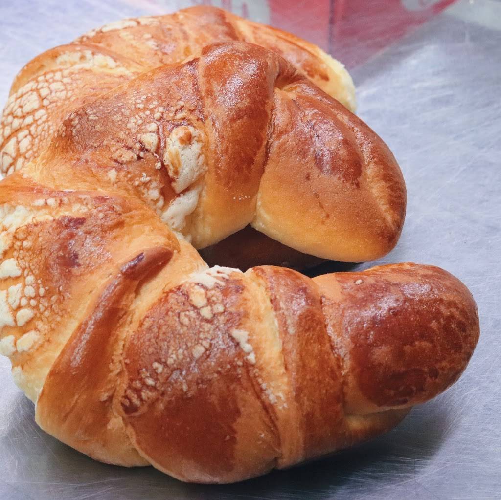 Mandato fruit & grocery corp | bakery | 7220 3rd Ave, Brooklyn, NY 11209, USA | 7187482724 OR +1 718-748-2724