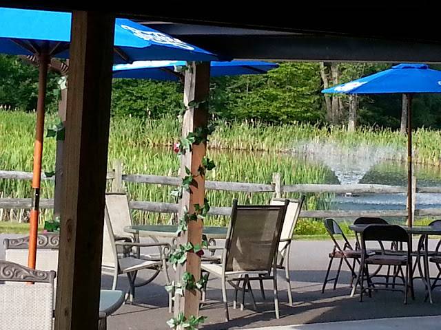 Beechwoods Restaurant & Lounge | restaurant | 1618 Airport Rd, Falls Creek, PA 15840, USA | 8143750663 OR +1 814-375-0663