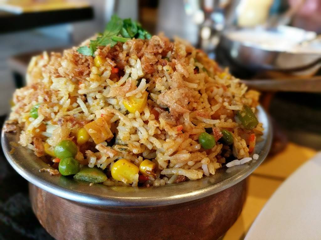 Bollywood Bar and Grille | restaurant | 110 N 2nd St, Harrisburg, PA 17102, USA | 7179720708 OR +1 717-972-0708