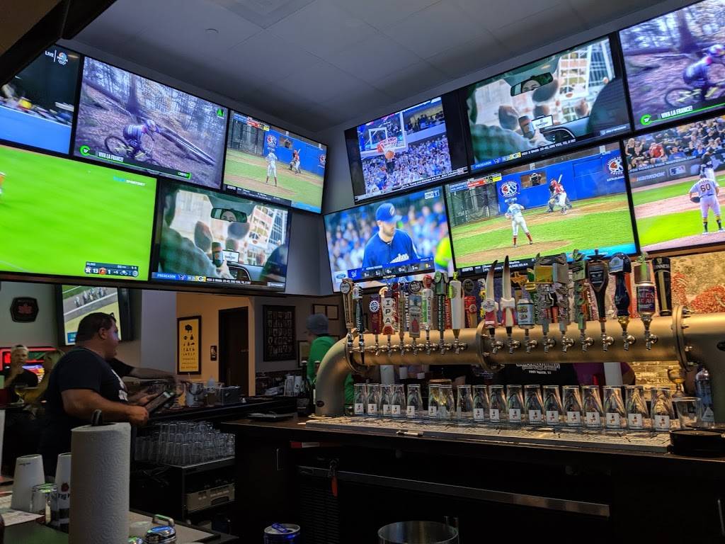 Buffalo Bros Sundance Square | restaurant | 415 Throckmorton St, Fort Worth, TX 76107, USA | 8178879533 OR +1 817-887-9533