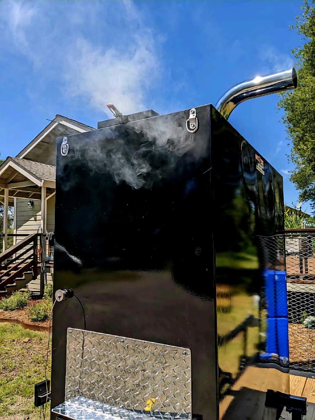 MAKs BBQ | restaurant | 10128 Alta Sierra Dr, Grass Valley, CA 95949, USA | 5303628555 OR +1 530-362-8555