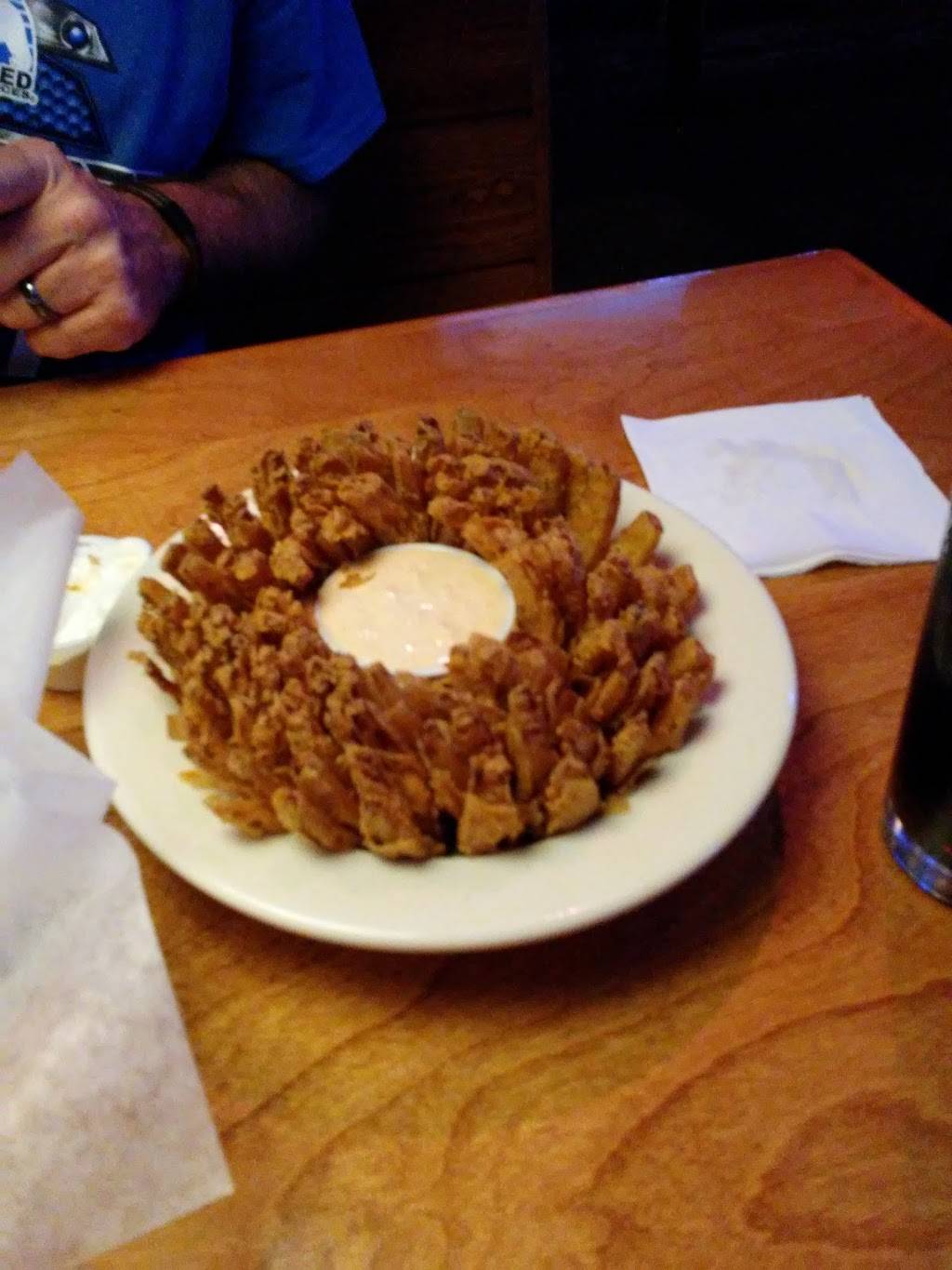 Texas Roadhouse | restaurant | 2508 25th St, Columbus, IN 47201, USA | 8123784632 OR +1 812-378-4632