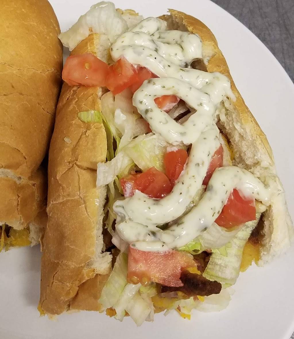 Debbies Bistro | restaurant | 882-A W River Rd, Palatka, FL 32177, USA | 3863295282 OR +1 386-329-5282