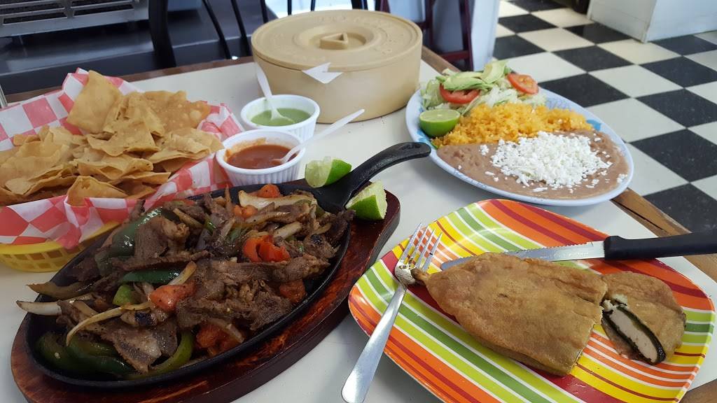 Tortilleria Gonzalez | restaurant | 519 Madison St, Shelbyville, TN 37160, USA | 9316801914 OR +1 931-680-1914
