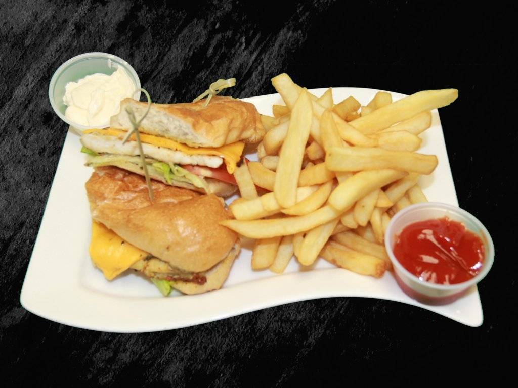 Emojis Bakery Restaurant | restaurant | 199 Saltonstall Pkwy, East Haven, CT 06512, USA | 2037455310 OR +1 203-745-5310