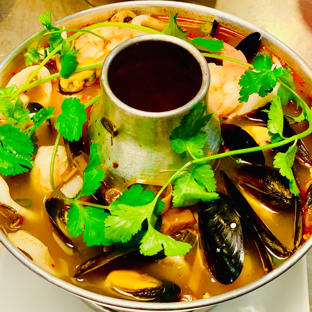 PARADISE KITCHEN | restaurant | 918 N Alma School Rd, Chandler, AZ 85224, USA | 4802655783 OR +1 480-265-5783