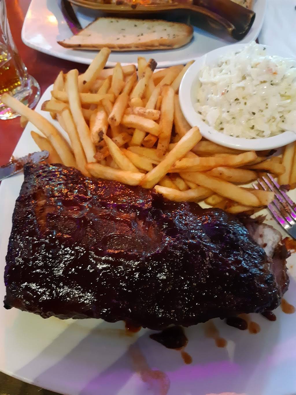 Station des Sports | restaurant | 5773 Boulevard Taschereau, Brossard, QC J4Z 1A5, Canada | 4504624587 OR +1 450-462-4587