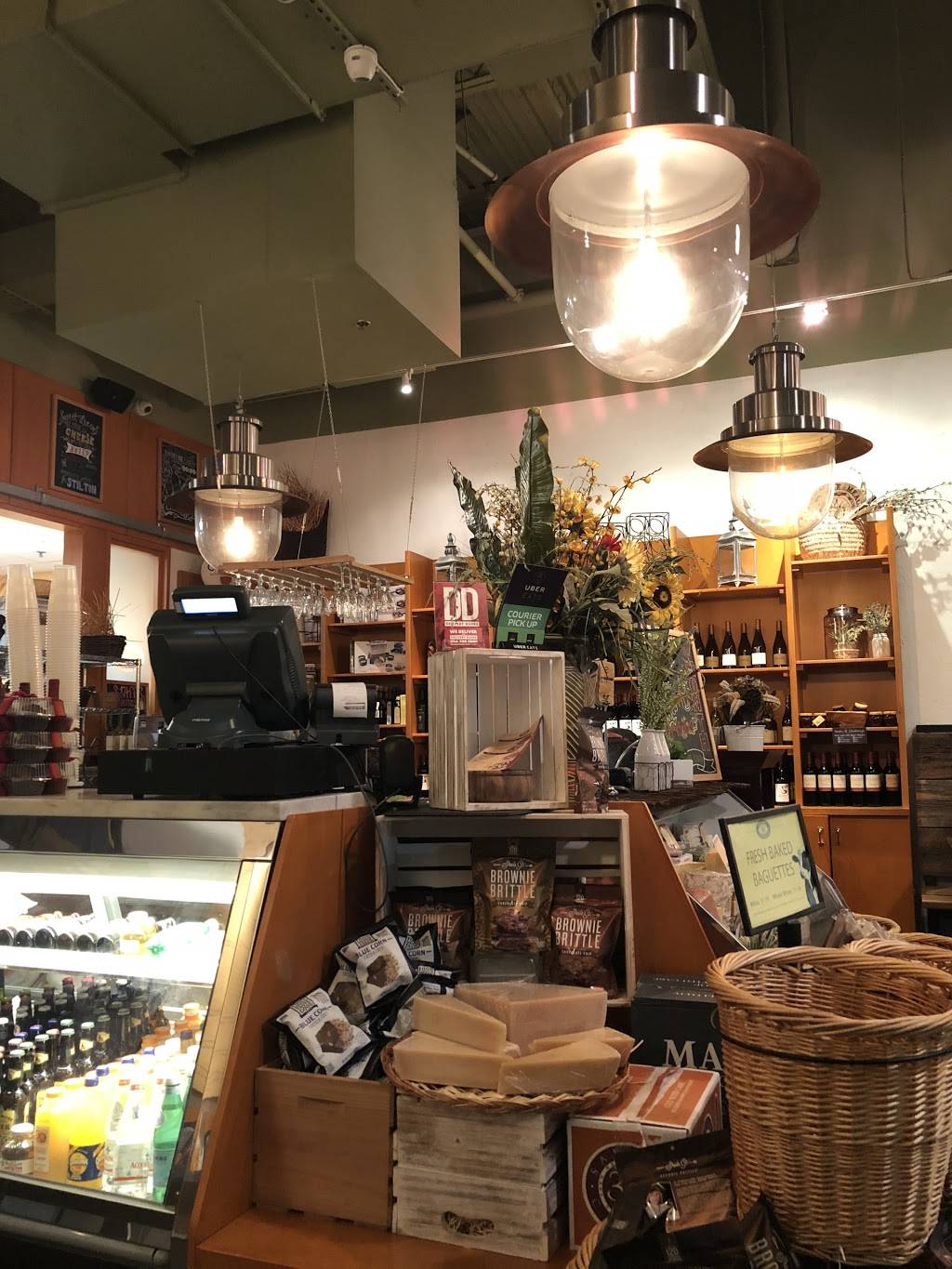 The Cheese Course | restaurant | 801 S University Dr, Plantation, FL 33324, USA | 7542008387 OR +1 754-200-8387