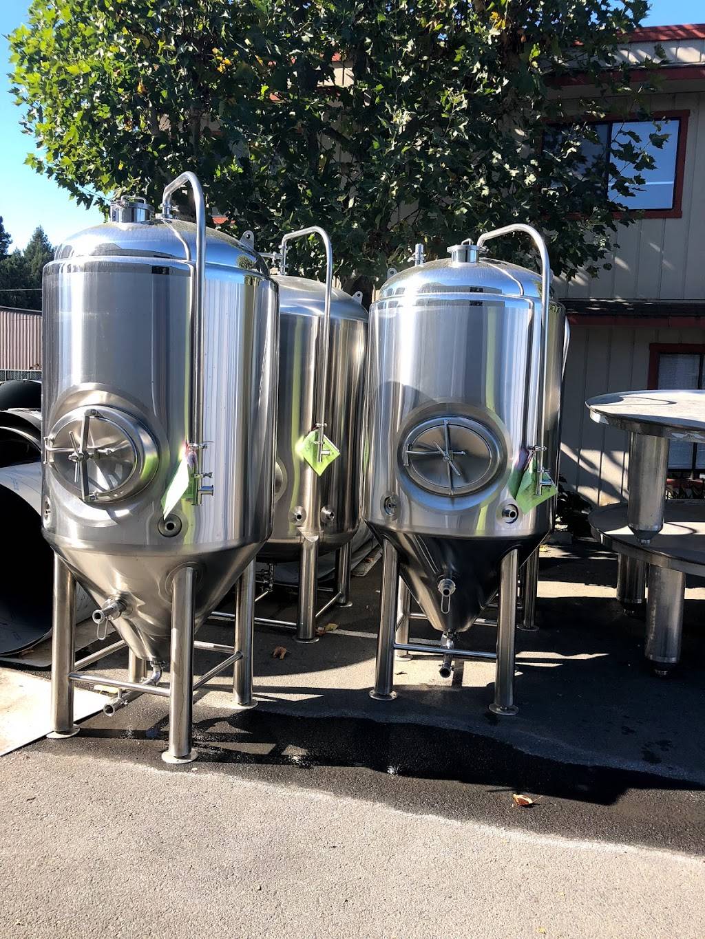 Pacifica Brewery | restaurant | 4627 CA-1, Pacifica, CA 94044, USA | 7087905962 OR +1 708-790-5962