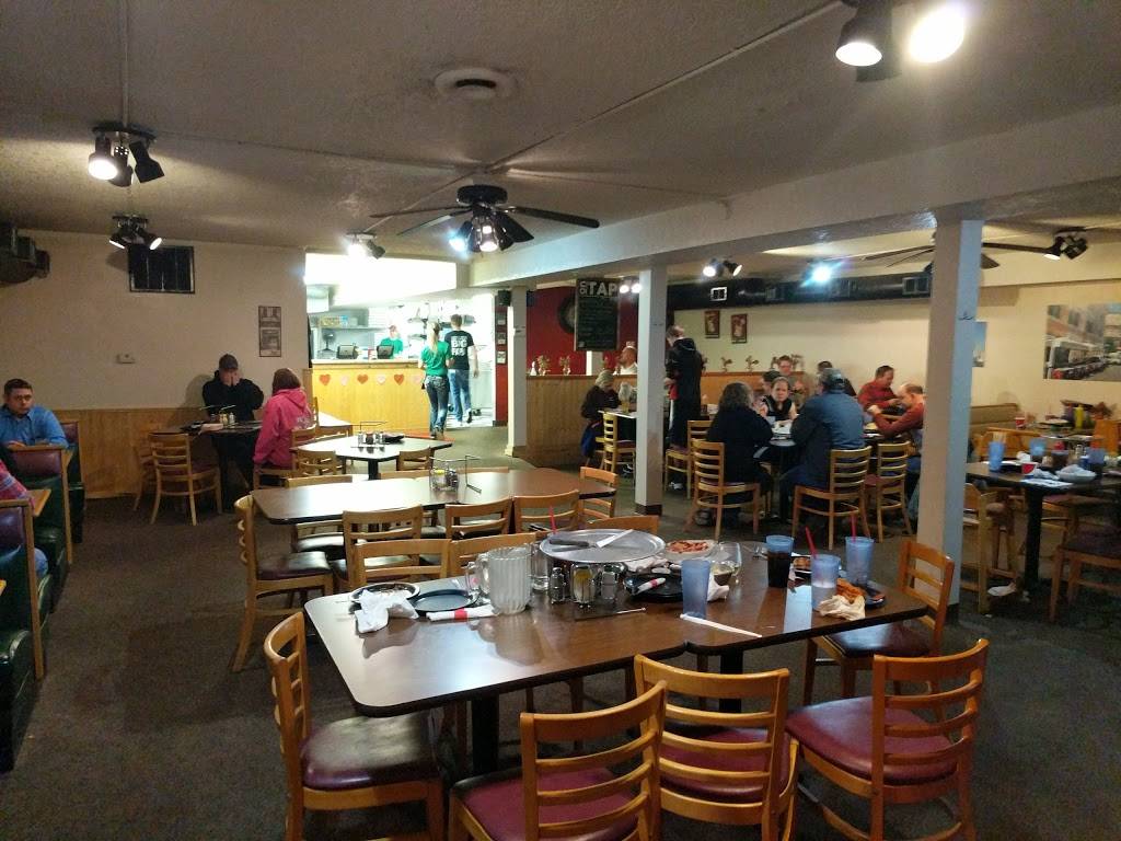 Papas Pizzeria | meal takeaway | 214 Van Dorn St, Polk City, IA 50226, USA | 5159846361 OR +1 515-984-6361