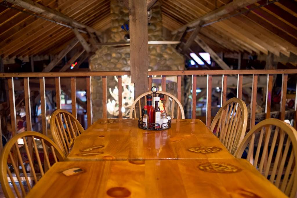 JJ Twigs Pizza & BBQ | restaurant | 1815 Bagnell Dam Blvd, Lake Ozark, MO 65049, USA | 5733659911 OR +1 573-365-9911