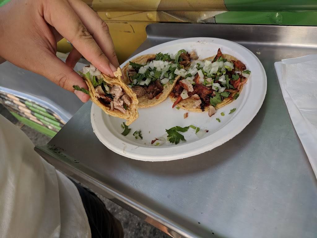 Super Tacos El Conrro | restaurant | 2082 W El Camino Real, Mountain View, CA 94040, USA | 6506692435 OR +1 650-669-2435