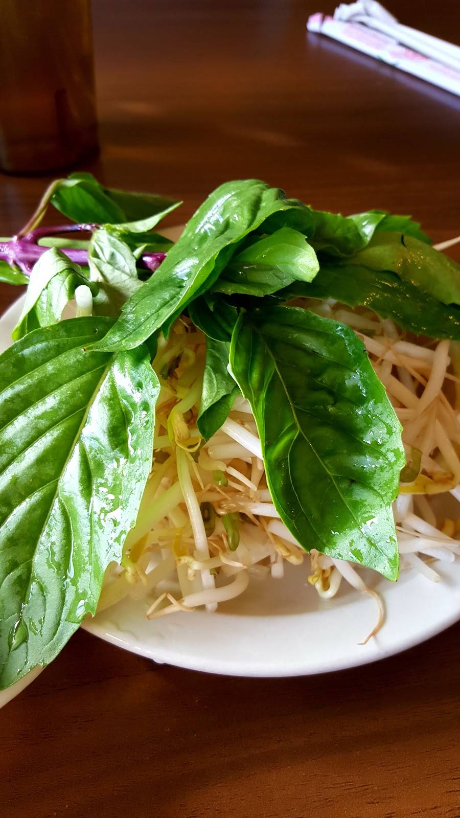 Pho Tai | restaurant | 30577 Dequindre Rd, Madison Heights, MI 48071, USA | 2483978333 OR +1 248-397-8333