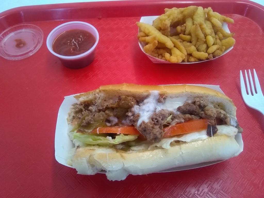 Bee Tees Drive-In | restaurant | E Union St, Newark, NY 14513, USA | 3153314868 OR +1 315-331-4868