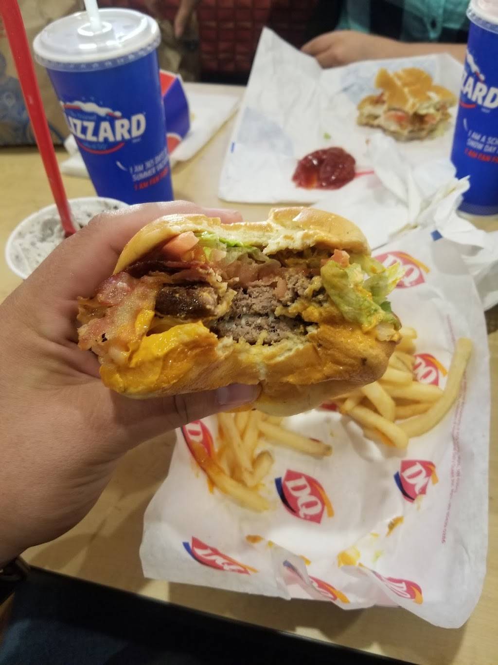 Dairy Queen Grill & Chill | restaurant | 3164 Kendall Dr, San Bernardino, CA 92407, USA | 9093526126 OR +1 909-352-6126