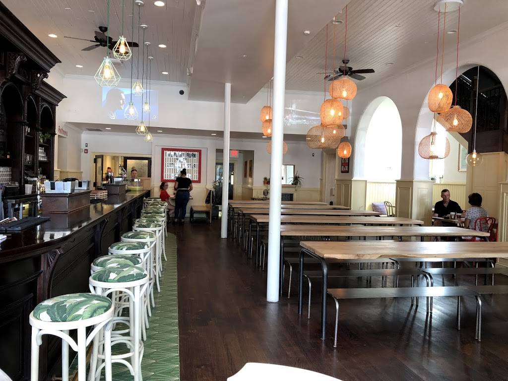 Estrella Tacos y Mas | restaurant | 202 E Lancaster Ave, Downingtown, PA 19335, USA | 4842372423 OR +1 484-237-2423