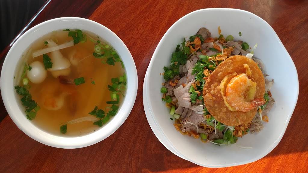 Pho Hoang Van | restaurant | 72 S Park Victoria Dr, Milpitas, CA 95035, USA | 4089461937 OR +1 408-946-1937