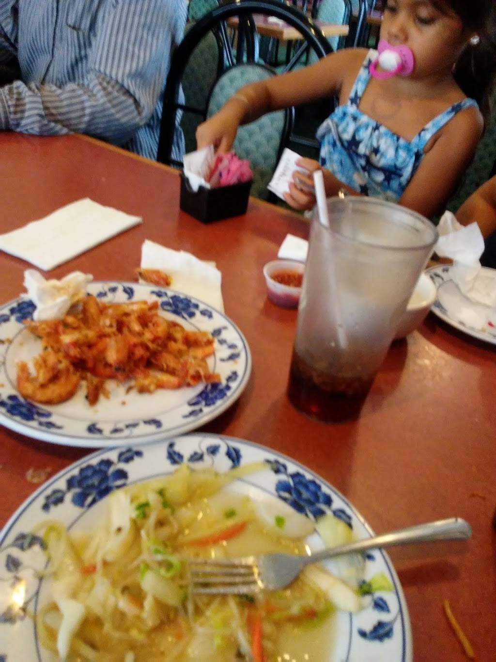 New L & D Chinese Buffet | restaurant | 256 W Henderson Ave, Porterville, CA 93257, USA | 5597930885 OR +1 559-793-0885