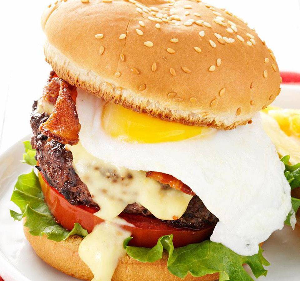 Beach Waves Grill | restaurant | 2300 Gulf Blvd, Indian Rocks Beach, FL 33785, USA | 7275933663 OR +1 727-593-3663