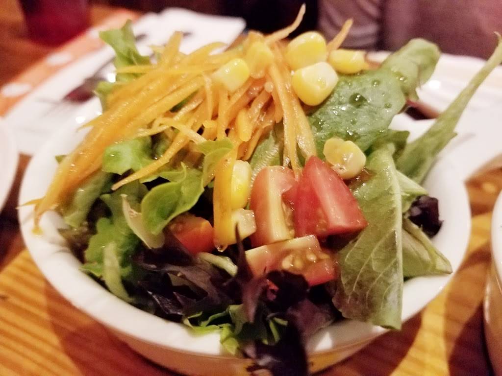 Friends Ramen | restaurant | 808 N State St, Chicago, IL 60610, USA | 3126431209 OR +1 312-643-1209