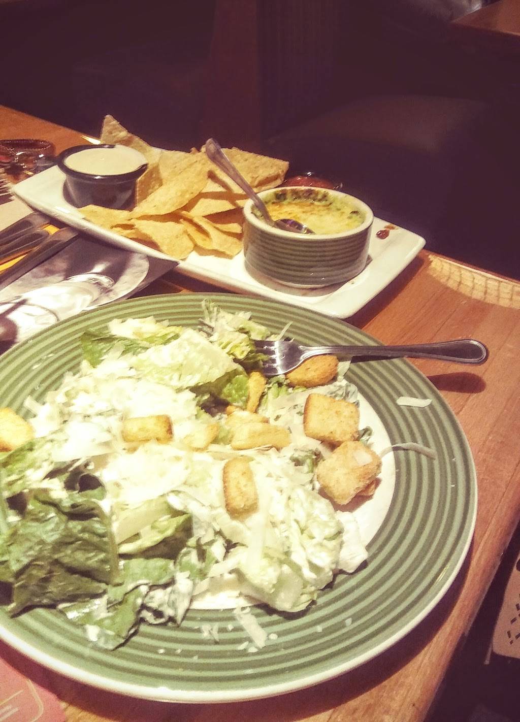 Applebees Grill + Bar | restaurant | 8999 Ocean Gateway, Easton, MD 21601, USA | 4107709883 OR +1 410-770-9883