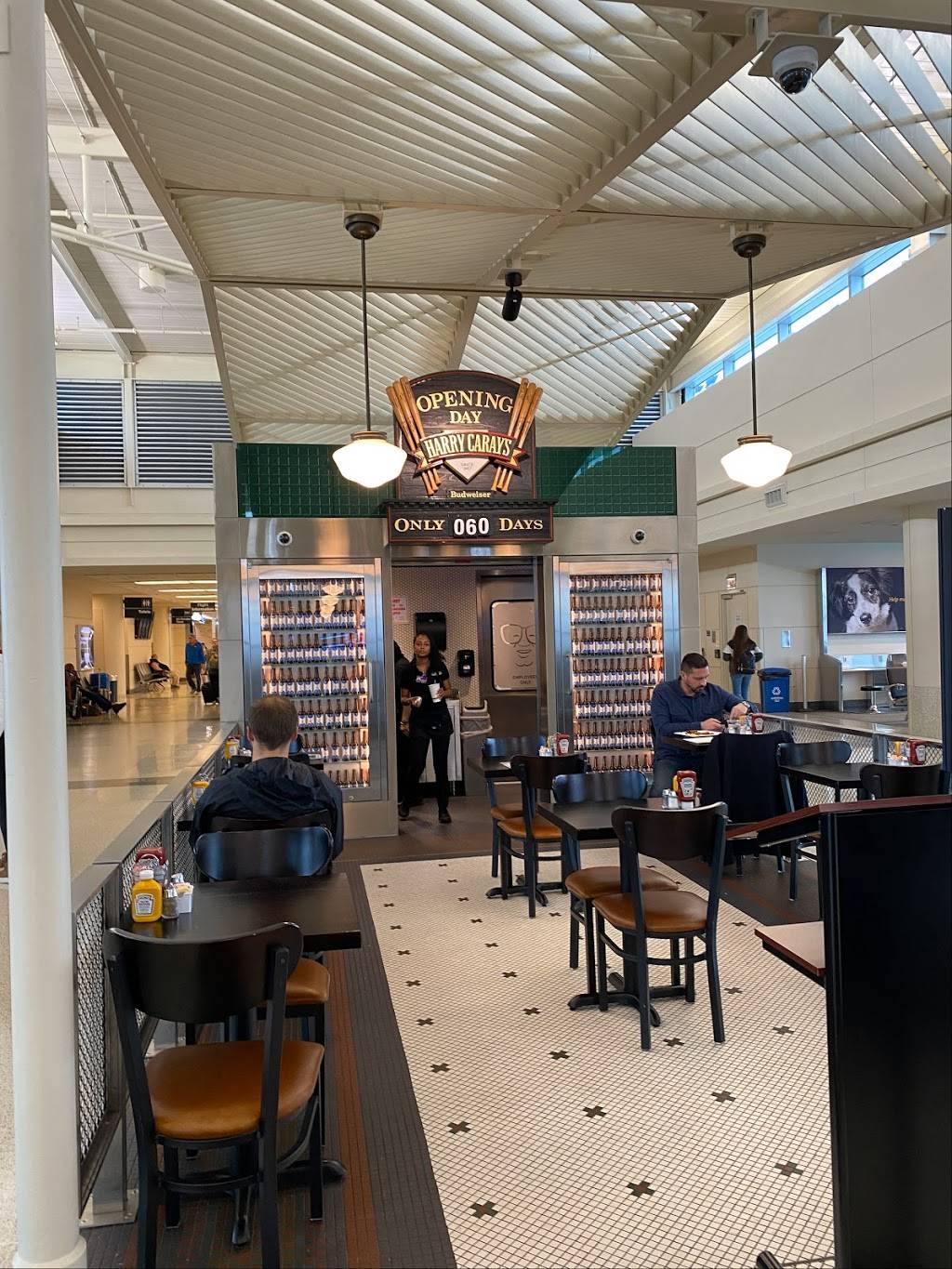 Harry Carays | restaurant | 5700 S Cicero Ave, Chicago, IL 60638, USA | 7739486300 OR +1 773-948-6300