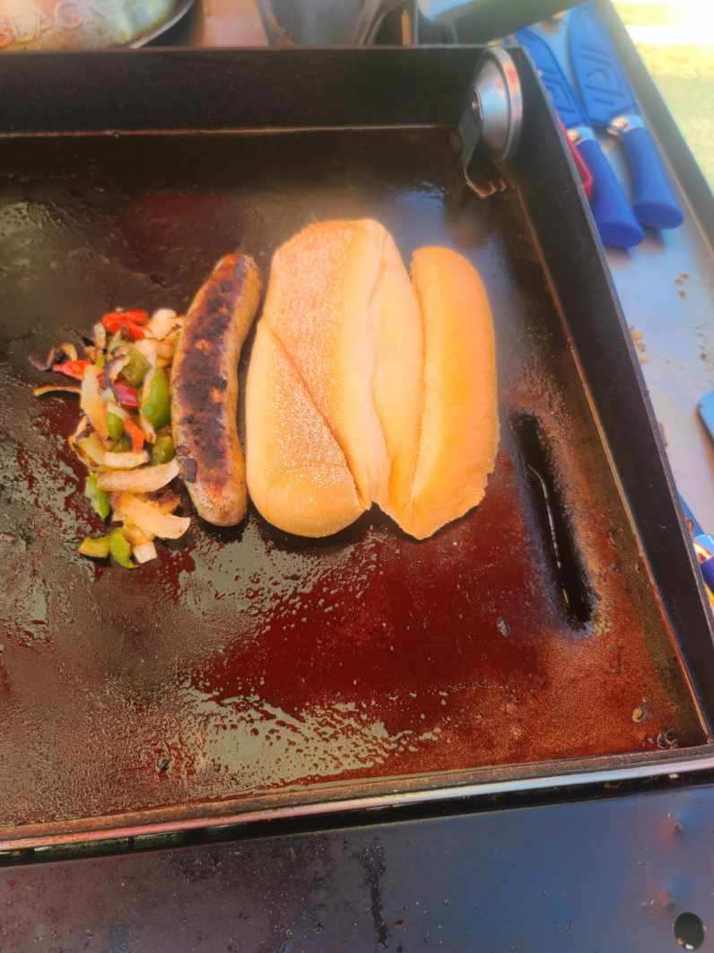 Justins Food Cart | meal takeaway | 3056 Burnet Ave, Syracuse, NY 13206, USA | 3154569464 OR +1 315-456-9464