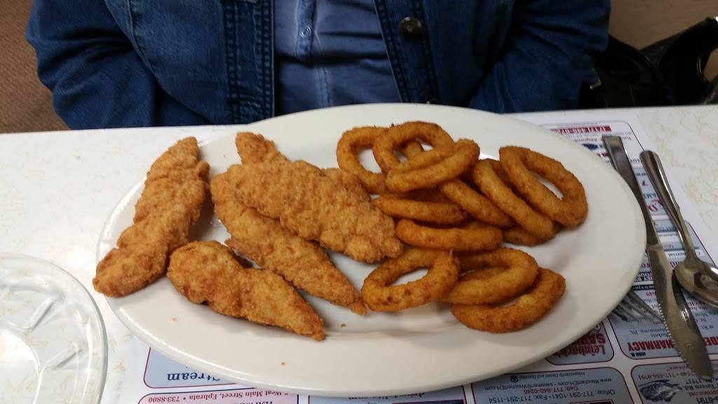 Terre Hill Family Restaurant | restaurant | 213 Main St, East Earl, PA 17519, USA | 7174454755 OR +1 717-445-4755