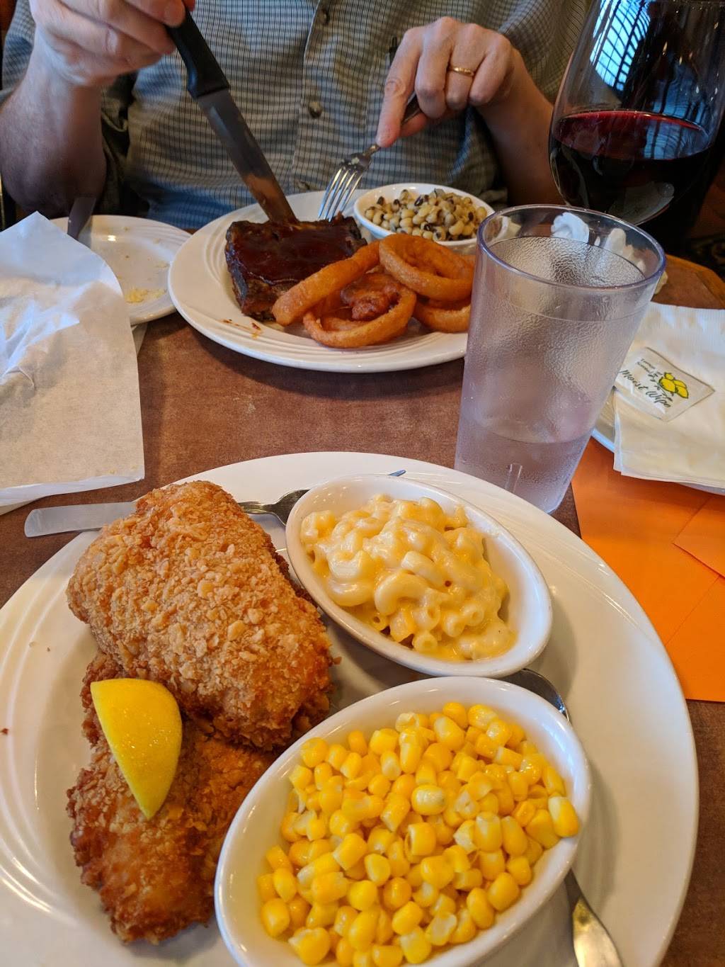 Black-eyed Pea | restaurant | 887 N Academy Blvd, Colorado Springs, CO 80909, USA | 7195972902 OR +1 719-597-2902