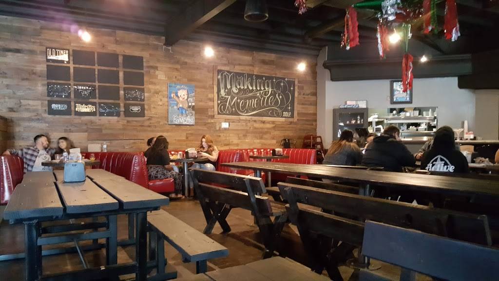 Dia De Los Puercos | restaurant | 115 W 2nd St, Pomona, CA 91766, USA | 9094696992 OR +1 909-469-6992