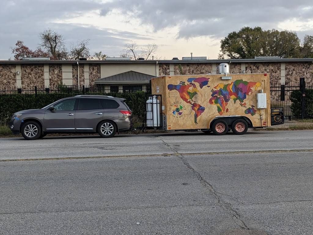 The Nomads Kitchen | restaurant | 9300 Westheimer Rd, Houston, TX 77063, USA | 3463061015 OR +1 346-306-1015